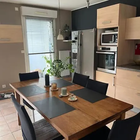 Un Havre De Verdure En Appartement